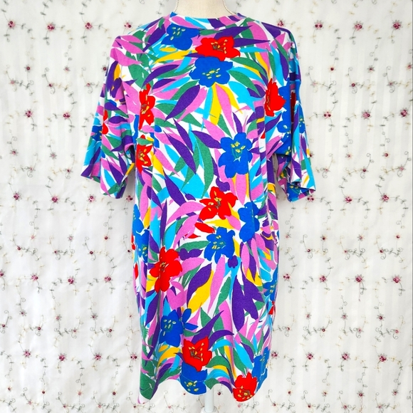 Vintage Tops - Vintage 80s Single Stitch Oversized Tshirt